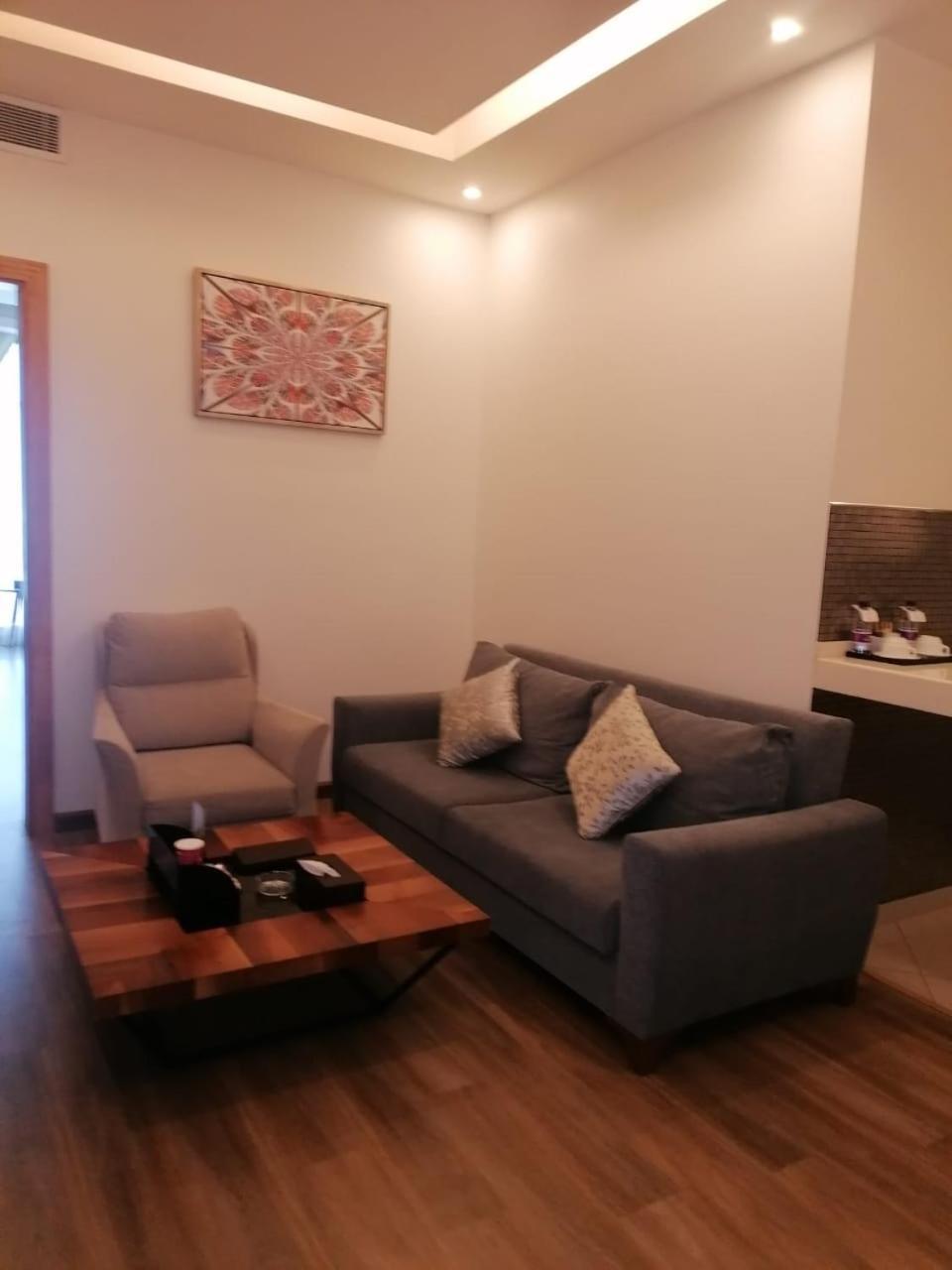 บูดล์ กูรัยช์ Aparthotel เจดดาห์ ภายนอก รูปภาพ