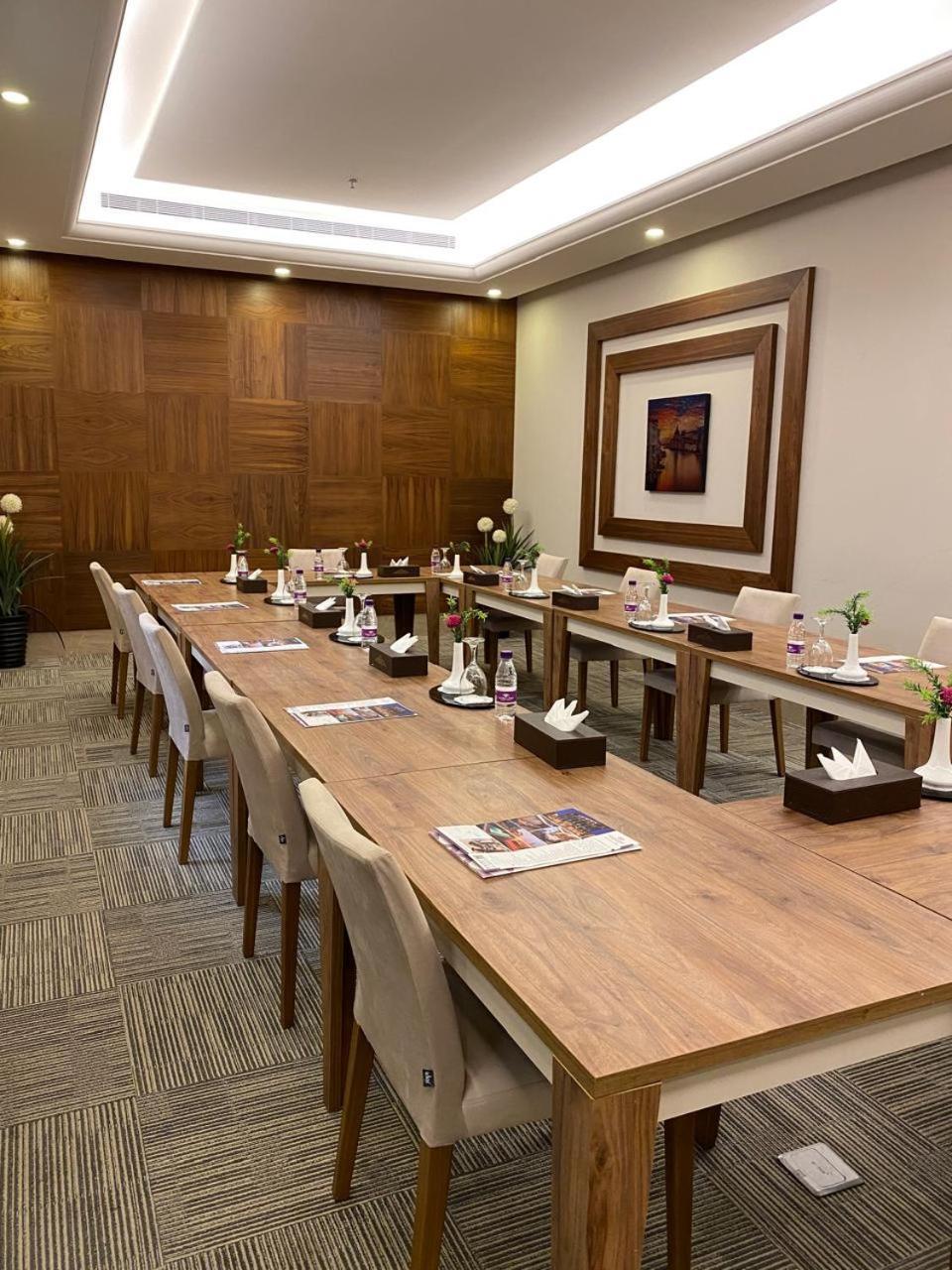 บูดล์ กูรัยช์ Aparthotel เจดดาห์ ภายนอก รูปภาพ