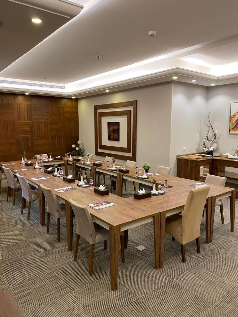 บูดล์ กูรัยช์ Aparthotel เจดดาห์ ภายนอก รูปภาพ